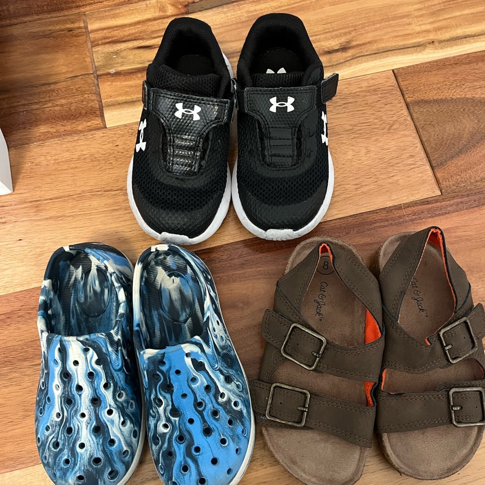 Size 8 boy shoe lot